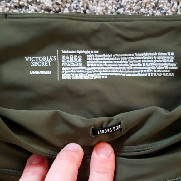 Victoria's Secret| High-Waisted Full Length Leggings with Pockets - Picture 4 of 4